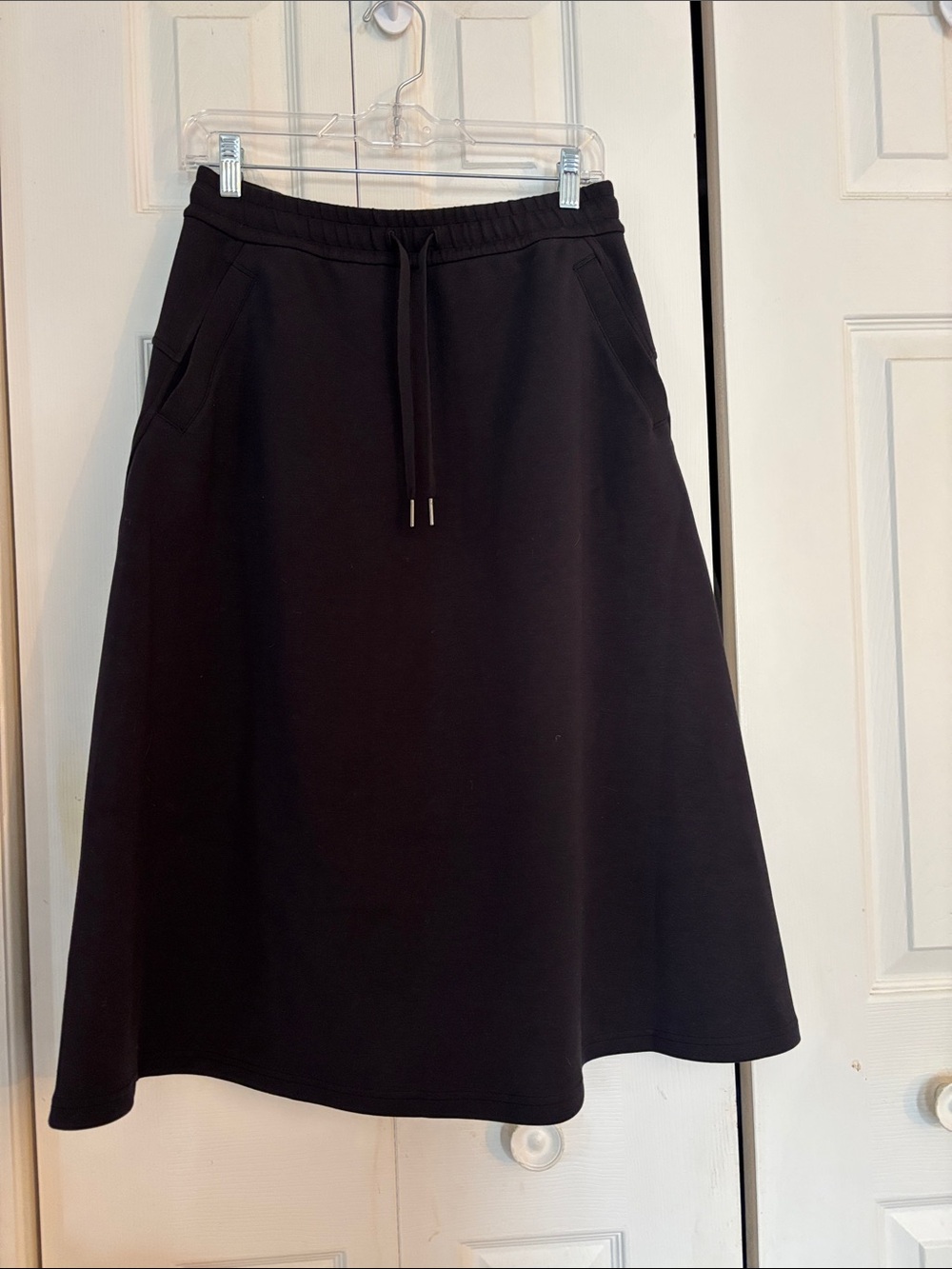 Lululemon midi-skirt